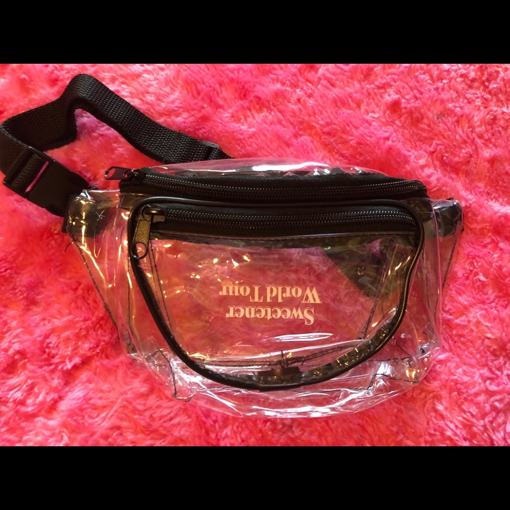Ariana Grande Sweetener Tour Rare Fannypack